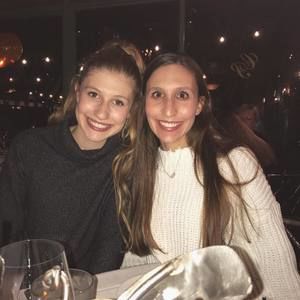 Meet your Posher, Hayley